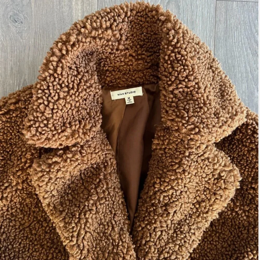 MAX STUDIO Teddy Notch Collar Faux Shearling Car Coat Size Medium - Picture 4 of 8